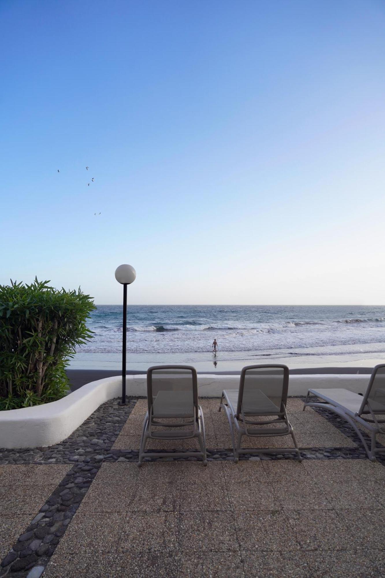 Playa Chica Beachfront * Santa Cruz de Tenerife